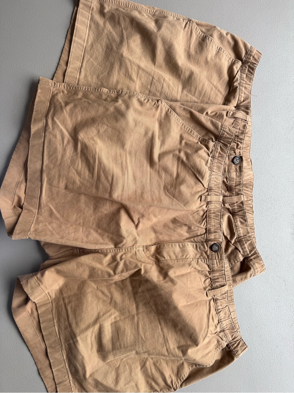 chubbies Men's Tan Cotton Bermuda Shorts